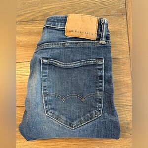 American Eagle Slim Straight Jeans Size‎ 28x32 Gently Worn